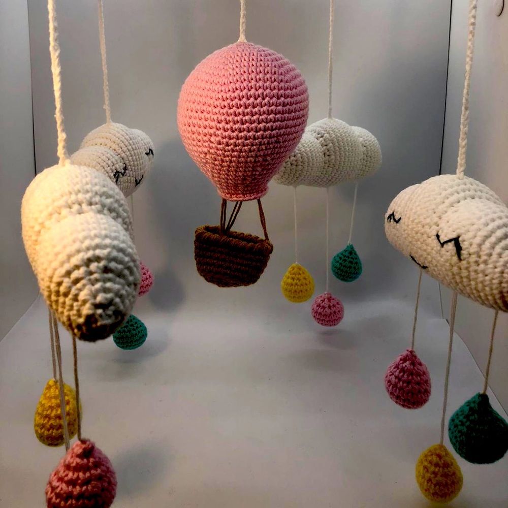 Crochet handmade baby mobil